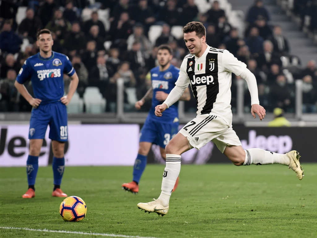 女足的交手 女足的交手